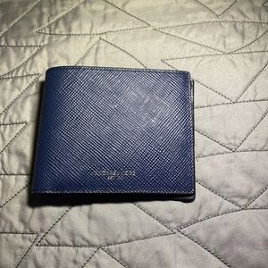 Michael Kors Wallet New